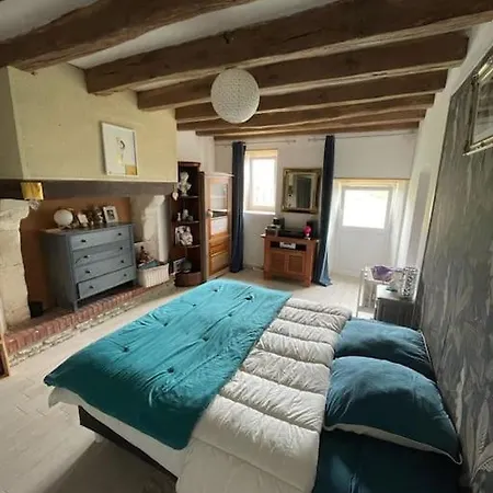 Sejour Et Weekend En Famille Chez L'habitant, Longere Berceenne, 2 4 Pers, Possibilite Rajout Berceau Et 1 Lit Single Soit 6 Pers Maxi Oda ve Kahvaltı *