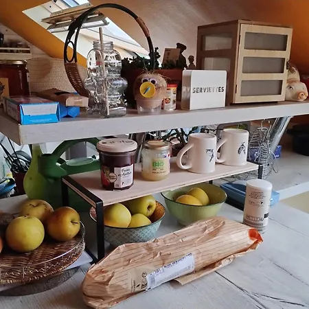 Sejour En Famille Dans Longere, 2 Double Avec Berceau Et Possibilite Lit Pliant 1 Personne, Relais Motard Frühstückspension *