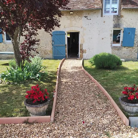 住宿加早餐酒店 Sejour Et Weekend En Famille Chez L'habitant, Longere Berceenne, 2 4 Pers, Possibilite Rajout Berceau Et 1 Lit Single Soit 6 Pers Maxi *